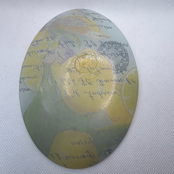 Michel Design Works lemon basil bird oval glass soap dish - Picture 7 of 7